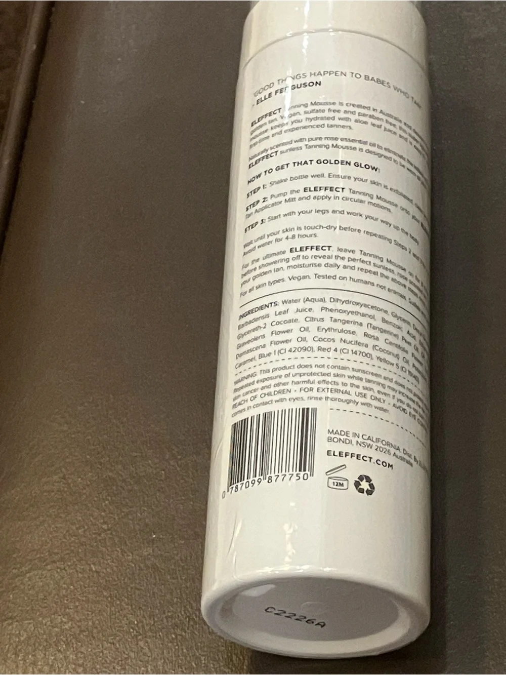 Eleffect “The Tan” tanning mousse with a velvet glove🥰